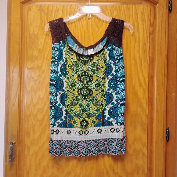 Pretty Bila beaded, sequin & crochet sleeveless top size small NWT - Picture 1 of 6